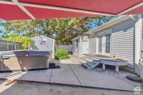 Exterior - 207 W Cornell Dr, Midvale, UT 84047 photo 6 of 6
