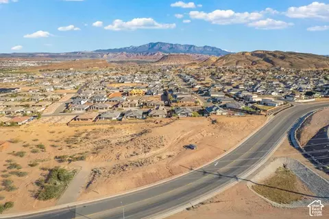 980 E 3650 S, Washington, UT 84780 photo 13