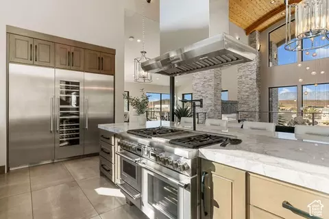 Kitchen - 3652 S Cypress Rd, Hurricane, UT 84737 photo 5 of 7