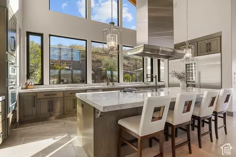 Kitchen - 3652 S Cypress Rd, Hurricane, UT 84737 photo 3 of 7