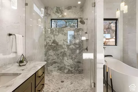 Bath - 3652 S Cypress Rd, Hurricane, UT 84737 photo 14 of 14