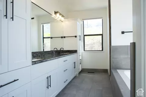 Bath - 3504 N Sun Dancer Loop, North Logan, UT 84341 photo 4 of 6