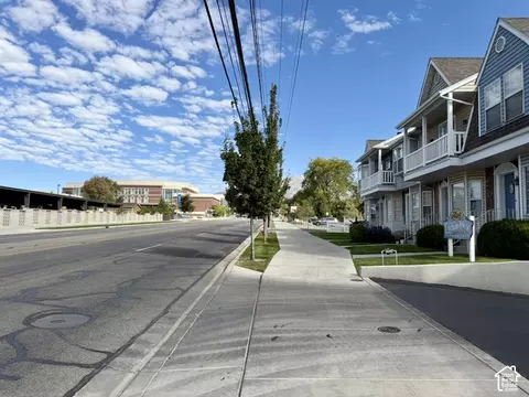 Exterior - 962 N 900 E #12, Provo, UT 84604 photo 2 of 5