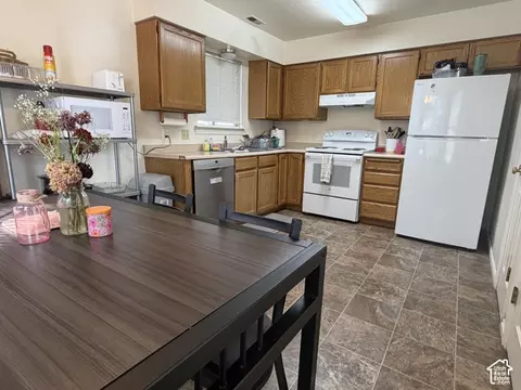 Kitchen - 962 N 900 E #12, Provo, UT 84604 photo 1 of 2