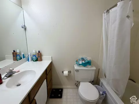 Bath - 962 N 900 E #12, Provo, UT 84604 photo 3 of 3