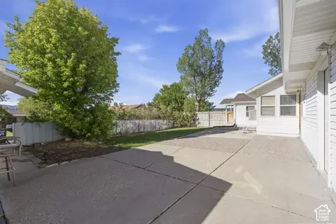 Exterior - 86 N 300 E, Fairview, UT 84629 photo 4 of 6