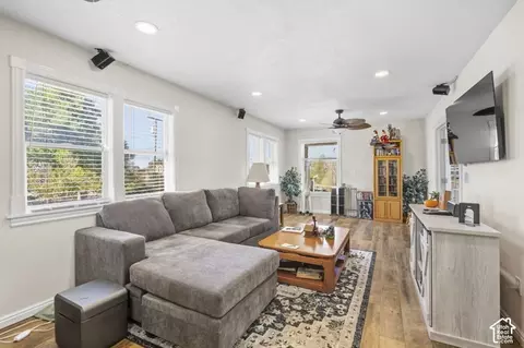 Living - 86 N 300 E, Fairview, UT 84629 photo 3 of 3