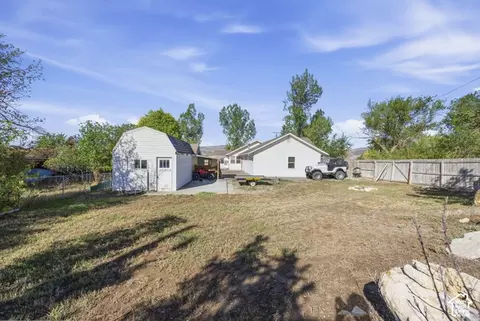 Exterior - 86 N 300 E, Fairview, UT 84629 photo 2 of 6