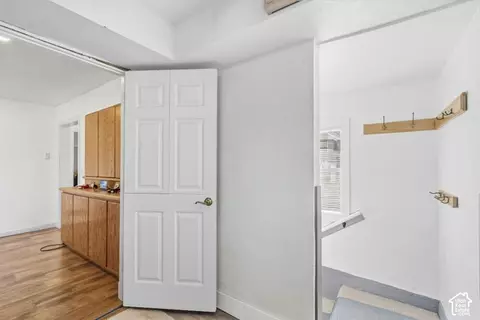 Entry Way - 86 N 300 E, Fairview, UT 84629 photo 2 of 3