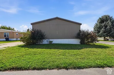 704 W 470 N, Logan, UT 84321 photo 3