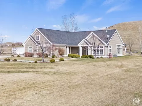 2137 S Lake View Cir, Preston, ID 83263