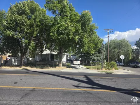 3853 S 900 E, Salt Lake City, UT 84106