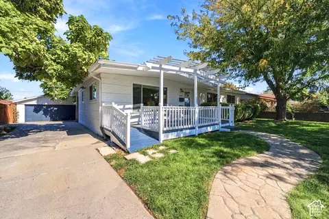 Exterior - 596 W Anderson Ave, Murray, UT 84123 photo 2 of 7