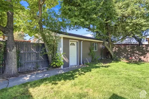 Exterior - 596 W Anderson Ave, Murray, UT 84123 photo 7 of 7