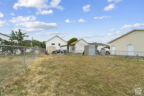 Exterior - 467 E Vine St, Tooele, UT 84074 photo 1 of 2
