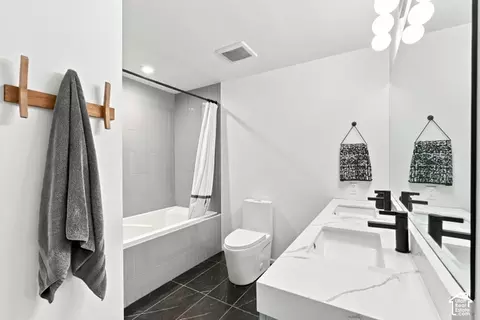 Bath - 746 E Pontiac Dr, Murray, UT 84107 photo 1 of 2