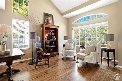 Living - 3980 S Dewcrest Cir E, Holladay, UT 84124 photo 1 of 2