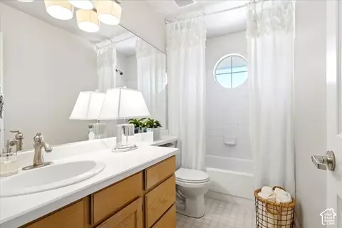 Bath - 3980 S Dewcrest Cir E, Holladay, UT 84124 photo 5 of 6