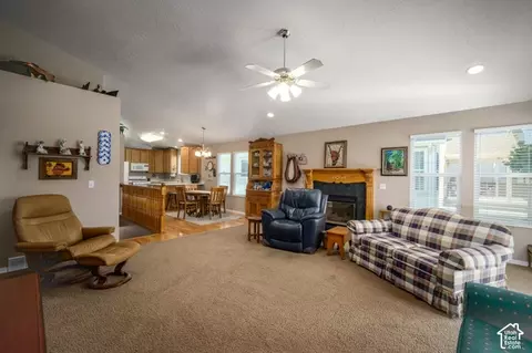 Living - 260 E Ashbrook Cir, Midvale, UT 84047 photo 3 of 3