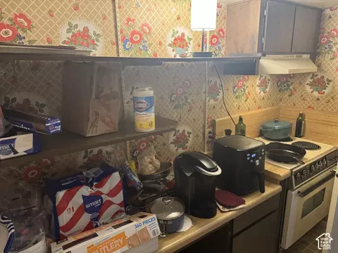 Kitchen - 6540 S 1660 E, Murray, UT 84121 photo 8 of 8