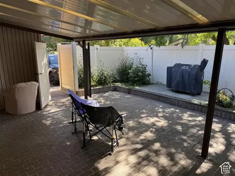 Exterior - 6540 S 1660 E, Murray, UT 84121 photo 2 of 13
