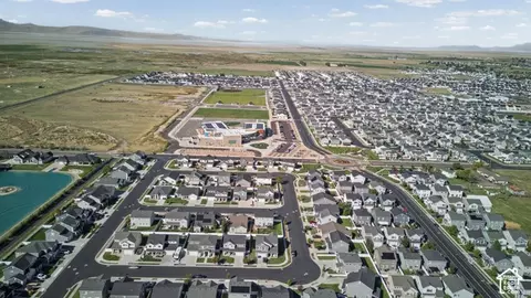 View/Area - 3457 S Birch Ln, Syracuse, UT 84075 photo 5 of 7