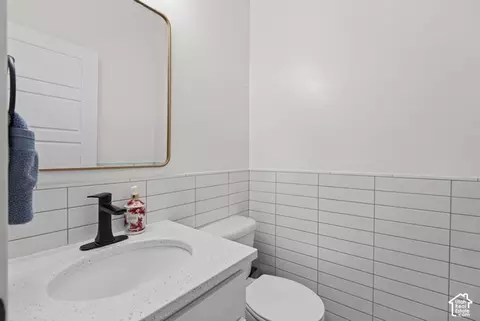 Bath - 3457 S Birch Ln, Syracuse, UT 84075 photo 5 of 5