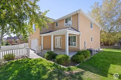 Exterior - 405 N 1340 E, Provo, UT 84606 photo 2 of 4