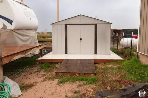 Exterior - 15079 E 5500 S, Randlett, UT 84063 photo 19 of 26