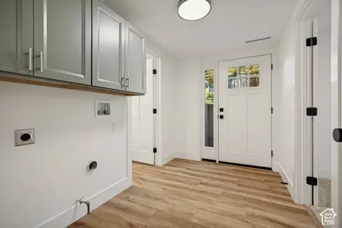 Entry Way - 2609 E Spring Haven Dr, Millcreek, UT 84109 photo 1 of 1
