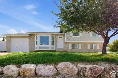 1493 S 500 E, Kaysville, UT 84037