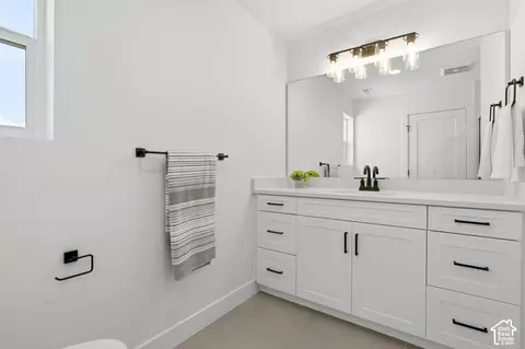 Bath - 7629 S 300 E, Midvale, UT 84047 photo 5 of 5