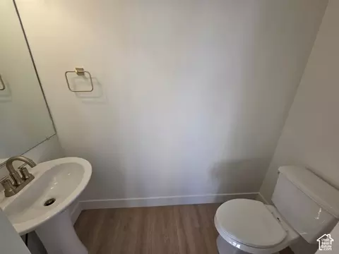 Bath - 7629 S 300 E, Midvale, UT 84047 photo 1 of 5
