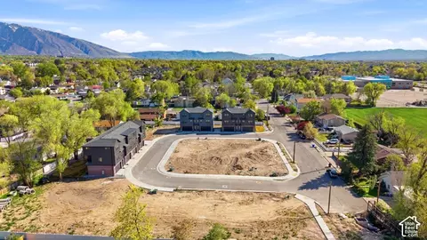 View/Area - 7629 S 300 E, Midvale, UT 84047 photo 4 of 5
