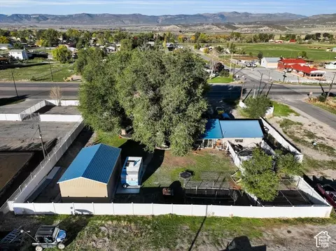 View/Area - 490 N State St, Mount Pleasant, UT 84647 photo 4 of 17