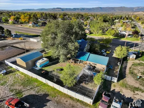 View/Area - 490 N State St, Mount Pleasant, UT 84647 photo 3 of 17