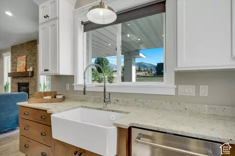 Kitchen - 541 E 8900 S, Paradise, UT 84328 photo 4 of 4