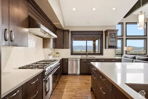 Kitchen - 1130 Pace Rd, Snyderville, UT 84098 photo 4 of 9