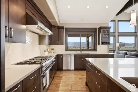Kitchen - 1130 Pace Rd, Snyderville, UT 84098 photo 3 of 9