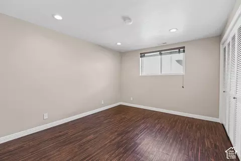 Bedroom - 946 E Arlington Way S, Bountiful, UT 84010 photo 7 of 10