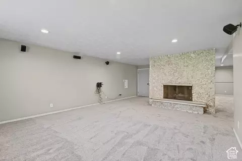 Living - 946 E Arlington Way S, Bountiful, UT 84010 photo 5 of 5