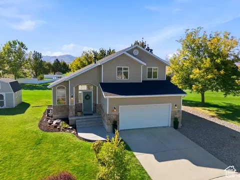 12094 S Silver Reef Ct, Herriman, UT 84096