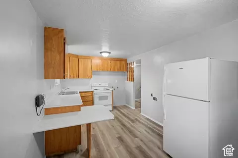 Kitchen - 626 S 400 E #A-B, Payson, UT 84651 photo 1 of 2