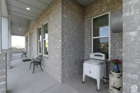 Exterior - 548 E Brook Ln, Manila, UT 84046 photo 7 of 14