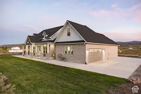 Exterior - 548 E Brook Ln, Manila, UT 84046 photo 4 of 14