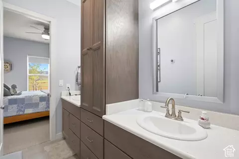 Bath - 548 E Brook Ln, Manila, UT 84046 photo 11 of 14