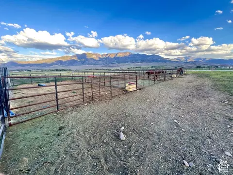 Exterior - 244 E Sevier River Rd, Central Valley, UT 84754 photo 3 of 3