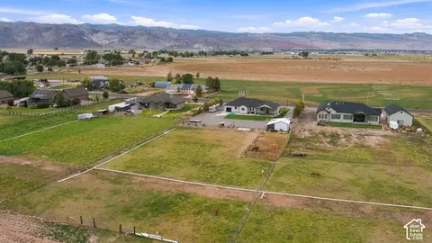 View/Area - 244 E Sevier River Rd, Central Valley, UT 84754 photo 3 of 5