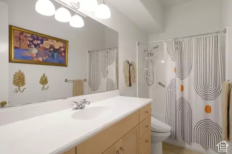 Bath - 23 N Shadow Dr, Washington, UT 84780 photo 4 of 4