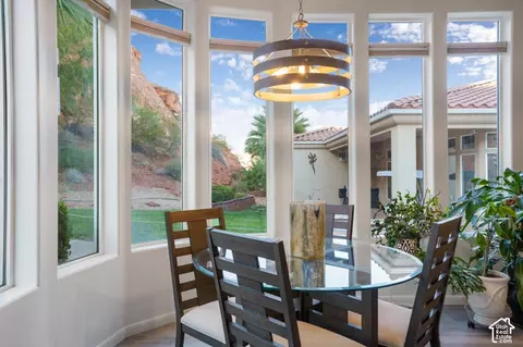 Dining - 23 N Shadow Dr, Washington, UT 84780 photo 2 of 2